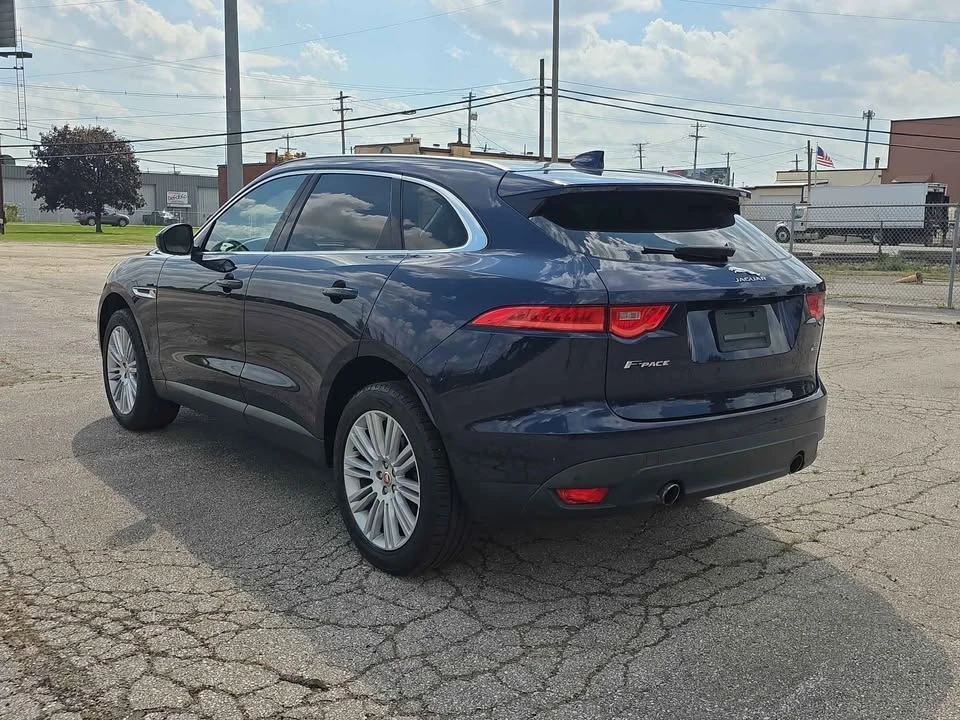 2018 Jaguar F-Pace - Image 17 of 20