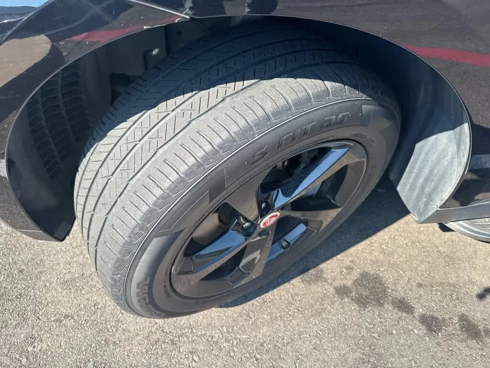 2018 Jaguar F-Pace - Image 7 of 8