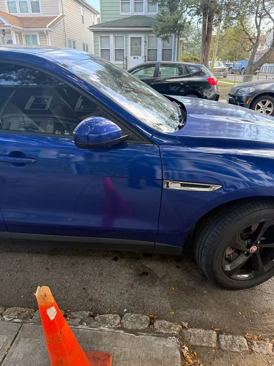 2018 Jaguar F-Pace - Image 2 of 13