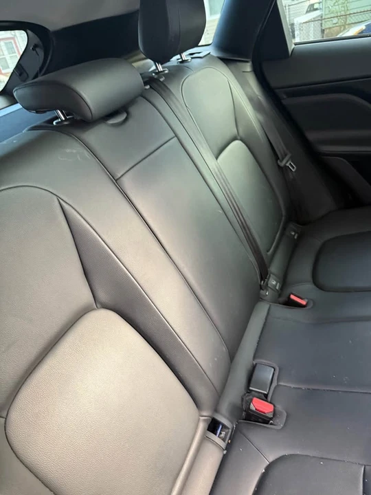2018 Jaguar F-Pace - Image 8 of 13