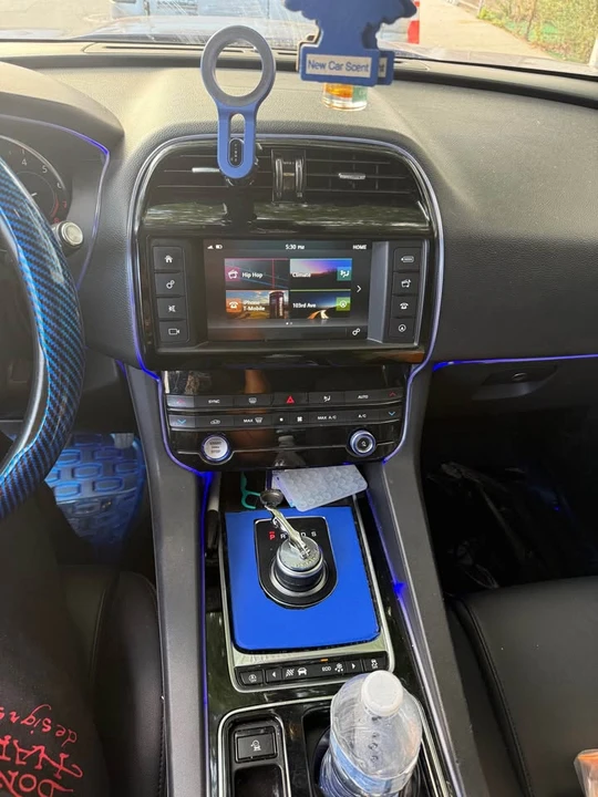 2018 Jaguar F-Pace - Image 6 of 13