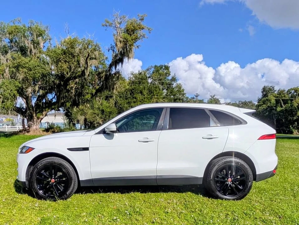 2018 Jaguar F-Pace - Image 7 of 20