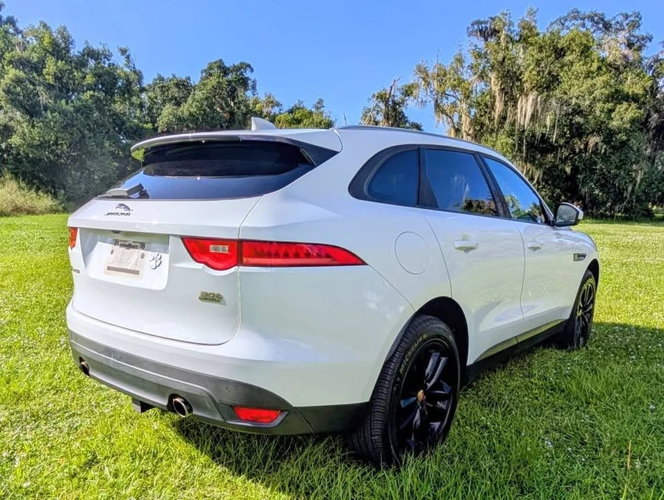 2018 Jaguar F-Pace - Image 5 of 20