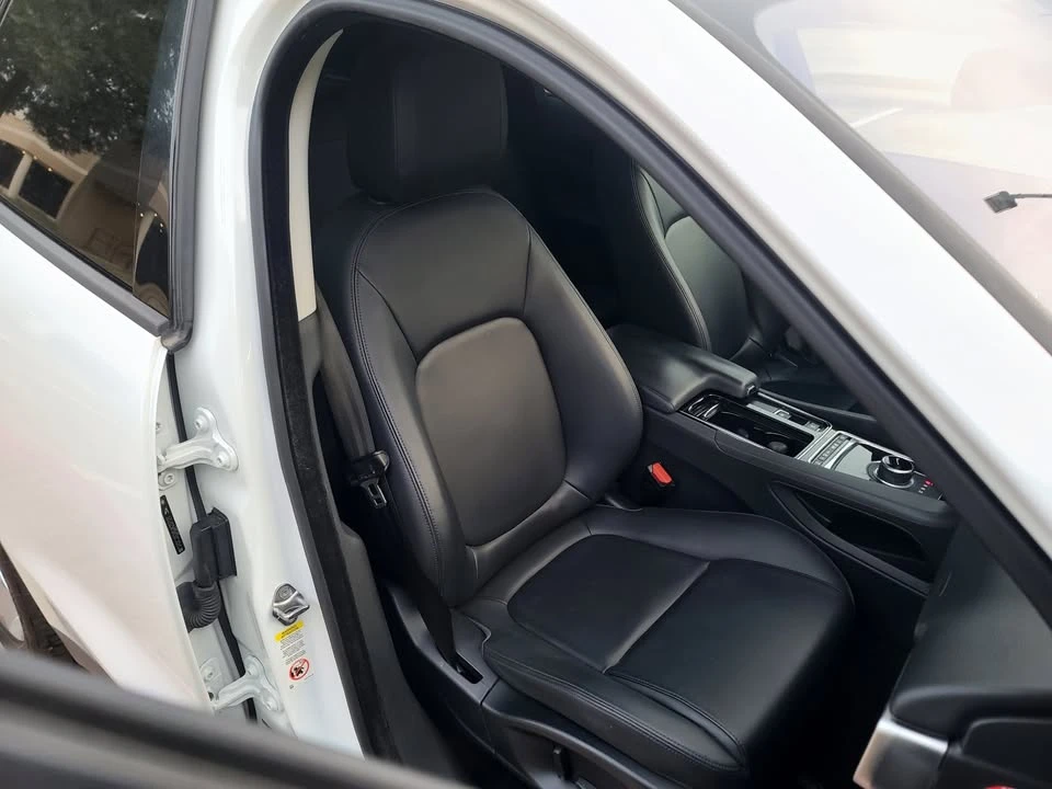2018 Jaguar F-Pace - Image 12 of 20