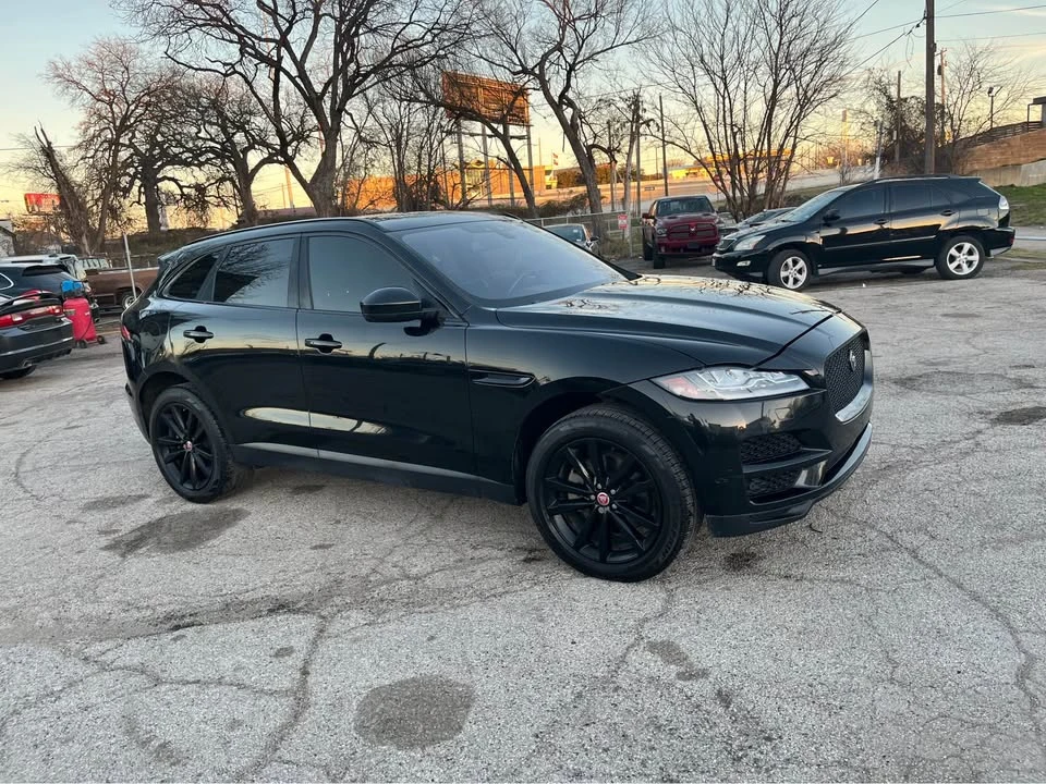 2018 Jaguar F-Pace - Image 7 of 19