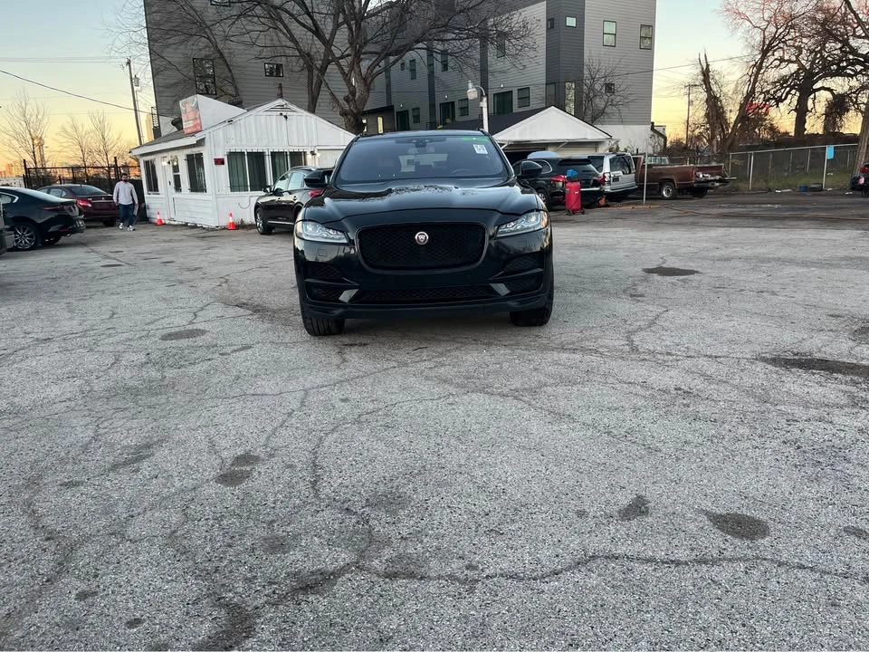 2018 Jaguar F-Pace - Image 18 of 19