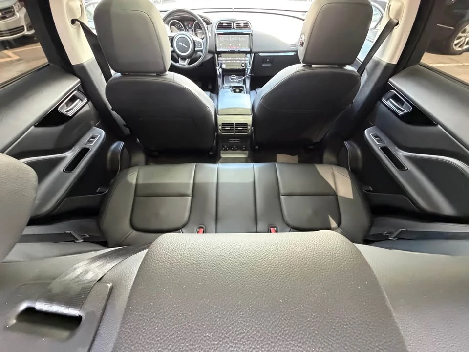 2018 Jaguar F-Pace - Image 11 of 12