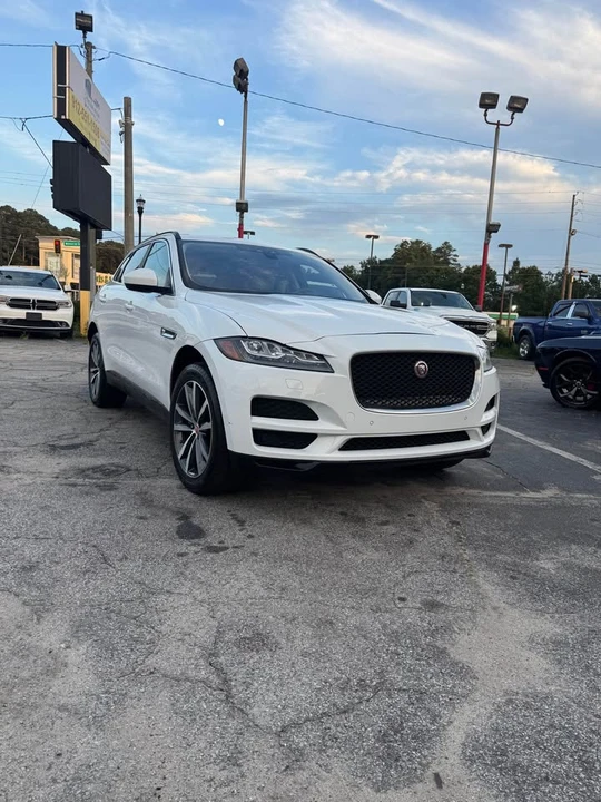 2018 Jaguar F-Pace - Image 3 of 15