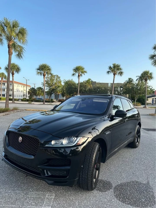 2018 Jaguar F-Pace - Image 7 of 20