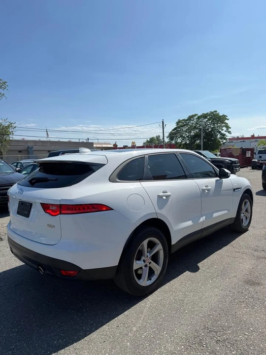 2018 Jaguar F-Pace - Image 4 of 8