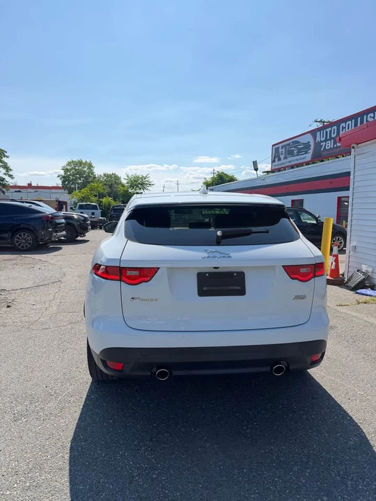 2018 Jaguar F-Pace - Image 3 of 8