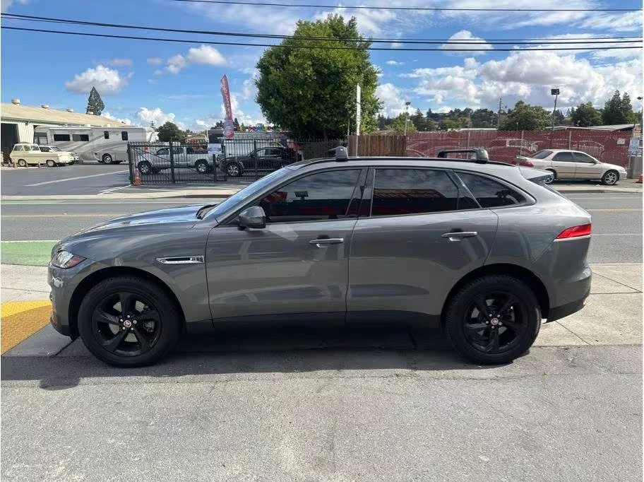 2018 Jaguar F-Pace - Image 2 of 12