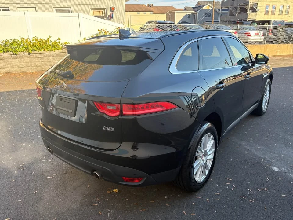 2018 Jaguar F-Pace - Image 8 of 20