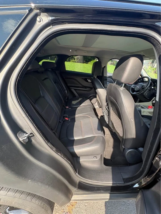 2018 Jaguar F-Pace - Image 4 of 12