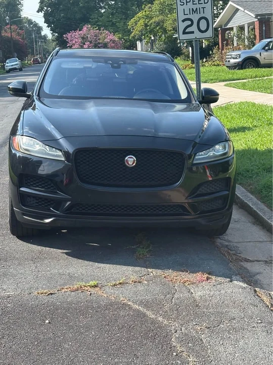 2018 Jaguar F-Pace - Image 8 of 12