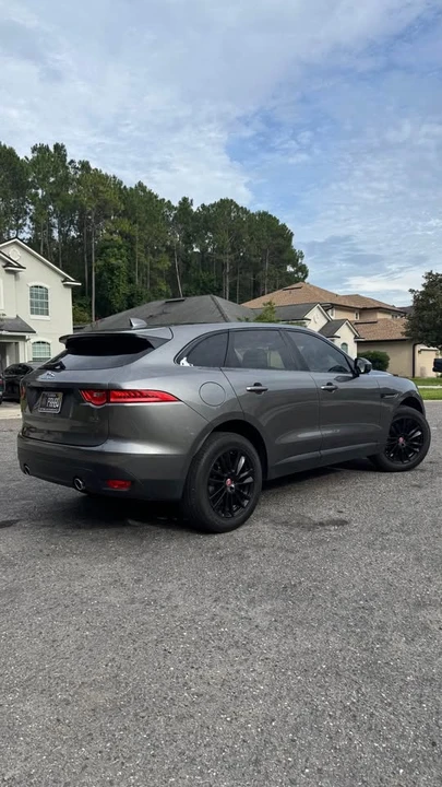 2018 Jaguar F-Pace - Image 3 of 19