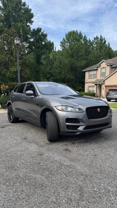 2018 Jaguar F-Pace - Image 2 of 19