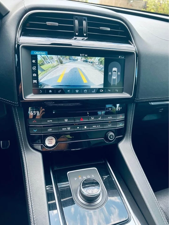 2018 Jaguar F-Pace - Image 6 of 14