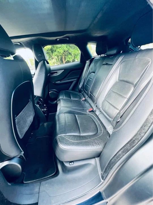 2018 Jaguar F-Pace - Image 11 of 14
