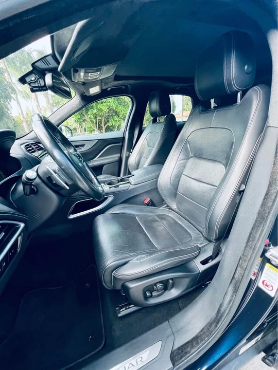 2018 Jaguar F-Pace - Image 7 of 14