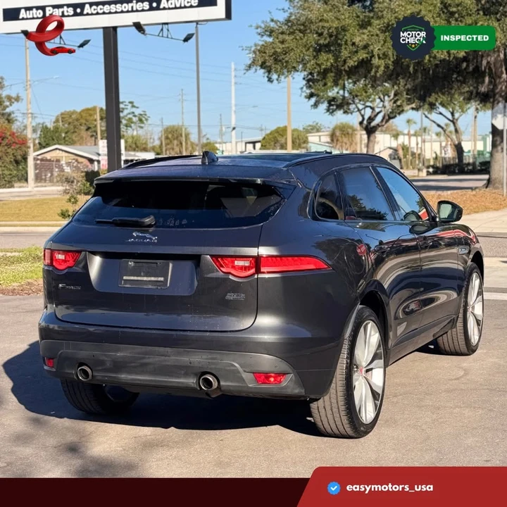 2018 Jaguar F-Pace - Image 4 of 18