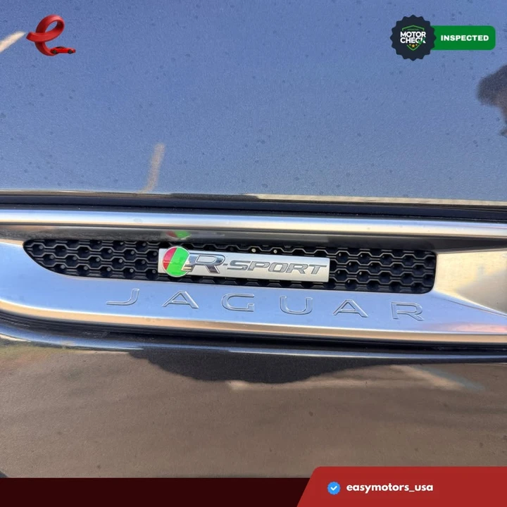 2018 Jaguar F-Pace - Image 8 of 18
