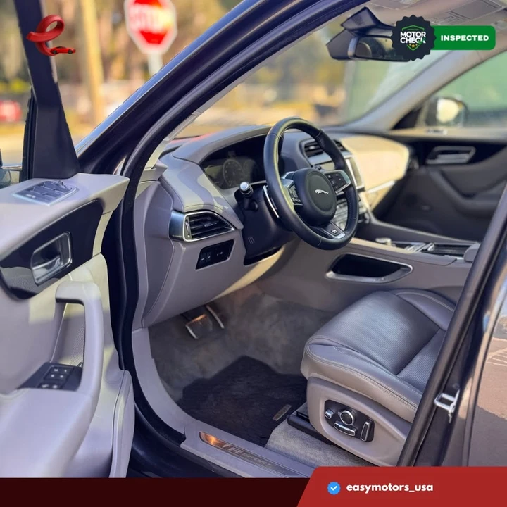 2018 Jaguar F-Pace - Image 9 of 18