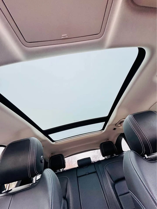 2018 Jaguar F-Pace - Image 19 of 21