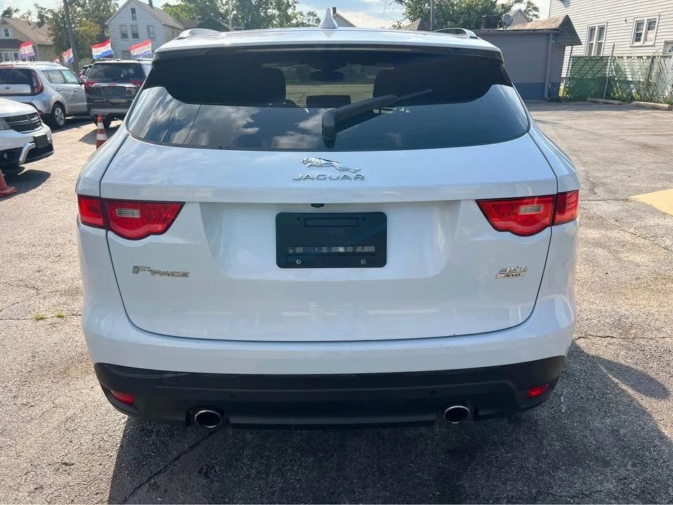 2018 Jaguar F-Pace - Image 3 of 13