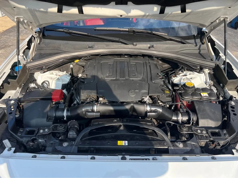 2018 Jaguar F-Pace - Image 13 of 13
