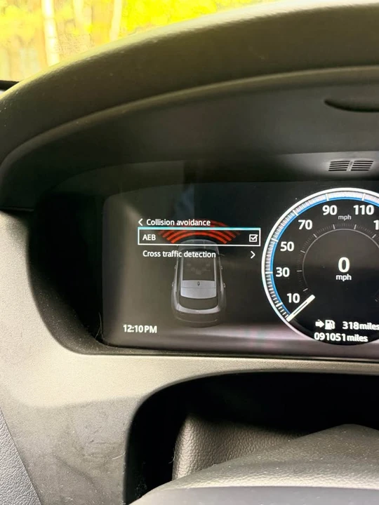 2018 Jaguar F-Pace - Image 10 of 17