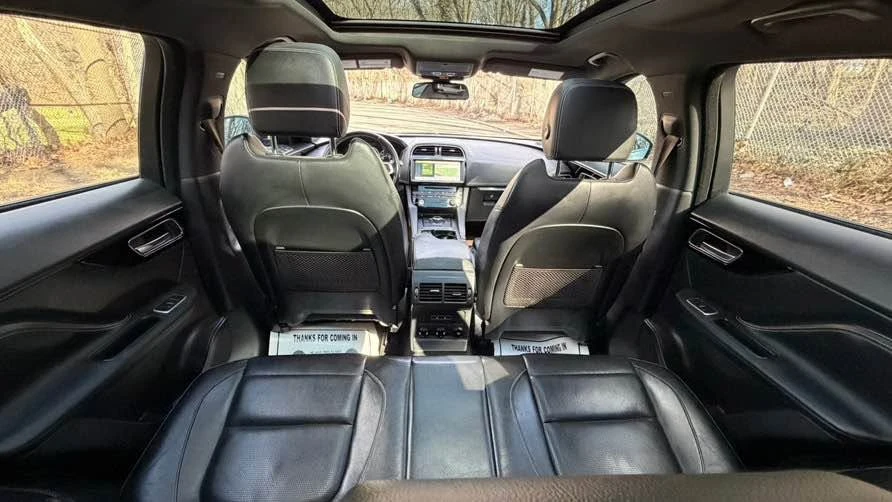 2018 Jaguar F-Pace - Image 5 of 8