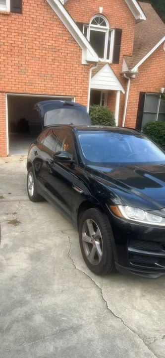 2018 Jaguar F-Pace - Image 4 of 9