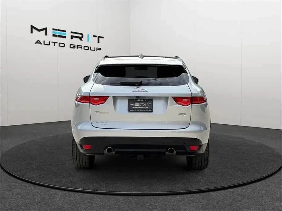 2018 Jaguar F-Pace - Image 8 of 20