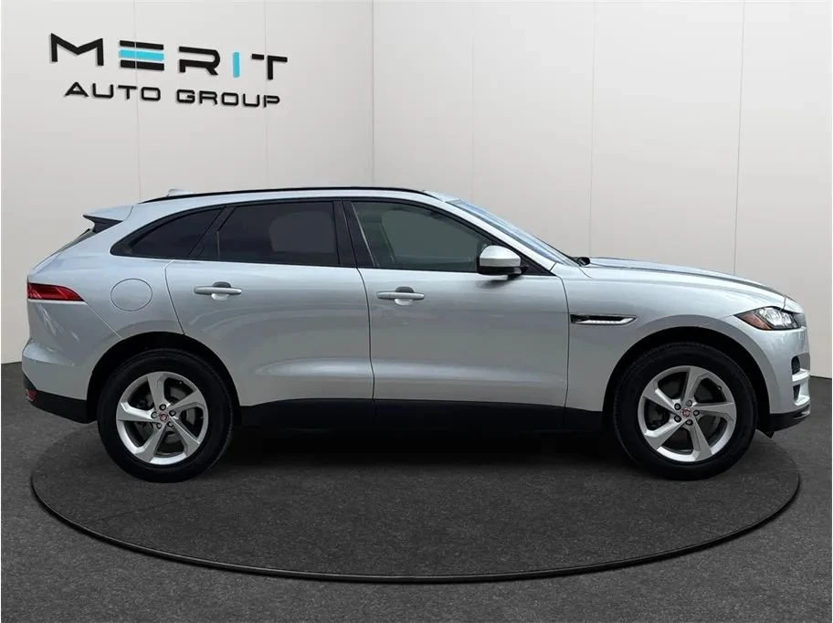 2018 Jaguar F-Pace - Image 10 of 20