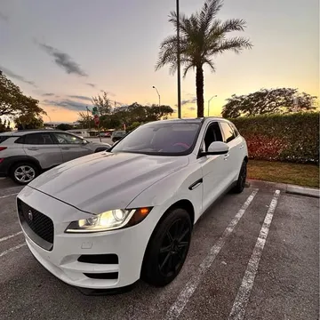 2018 Jaguar F-PACE 35t Premium