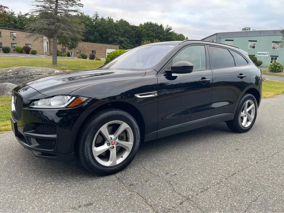 2018 Jaguar F-Pace - Image 2 of 20