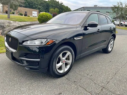 2018 Jaguar F-PACE 35t Premium Sport Utility 4D