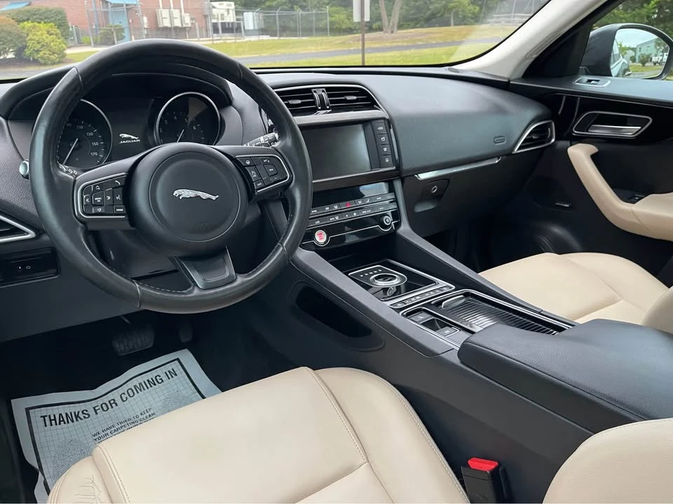 2018 Jaguar F-Pace - Image 12 of 20