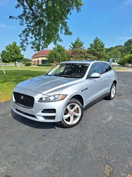 2018 Jaguar F-PACE 35t Premium Sport Utility 4D