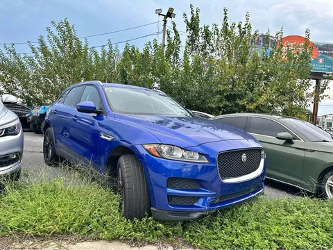 2018 Jaguar F-PACE 35t Premium Sport Utility 4D