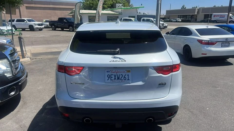 2018 Jaguar F-Pace - Image 8 of 20