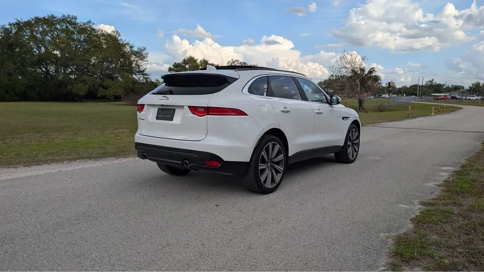 2018 Jaguar F-Pace - Image 6 of 13