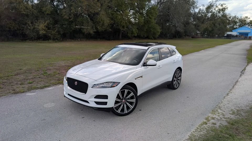 2018 Jaguar F-Pace - Image 3 of 19