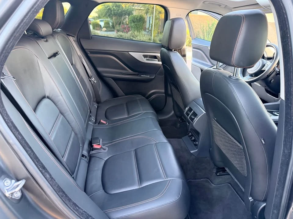 2018 Jaguar F-Pace - Image 13 of 21