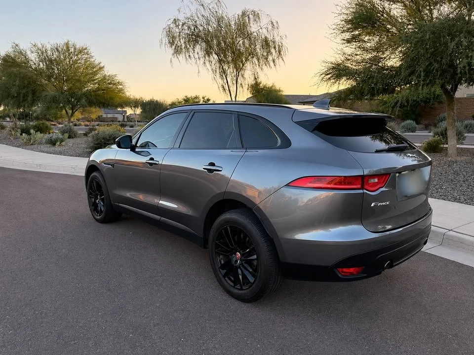 2018 Jaguar F-Pace - Image 5 of 21