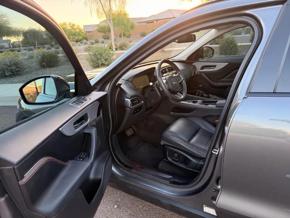 2018 Jaguar F-Pace - Image 7 of 21