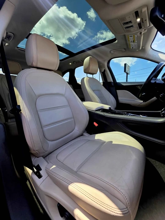 2018 Jaguar F-Pace - Image 14 of 20