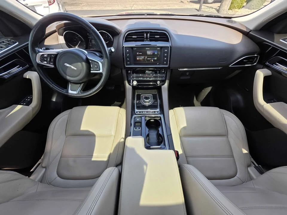 2018 Jaguar F-Pace - Image 11 of 20