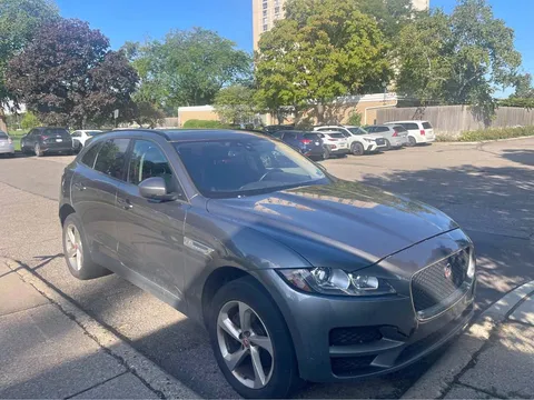 2018 Jaguar F-PACE 35t R-Sport SUV 4D
